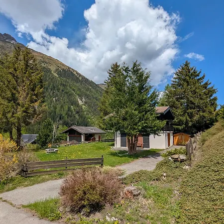 Prive Avec Vue Panoramique, Terrasse Et Jardin La Fouly