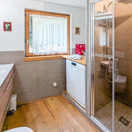 Prive Avec Vue Panoramique, Terrasse Et Jardin Apartment *