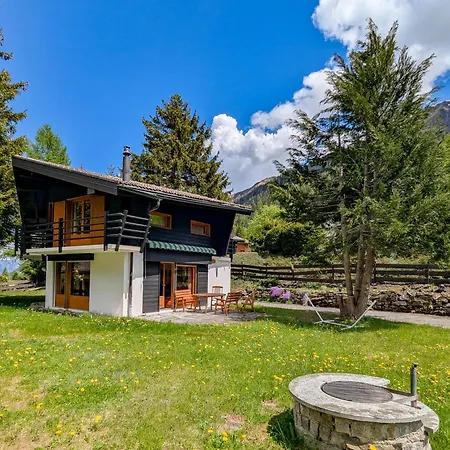 Apartman Prive Avec Vue Panoramique, Terrasse Et Jardin *